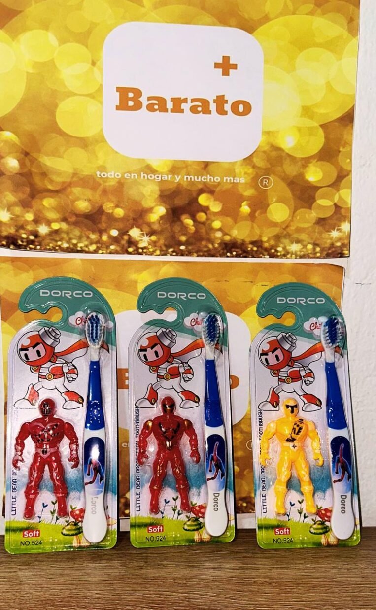 CEPILLO DE DIENTES NIÑO SUPERHEROE